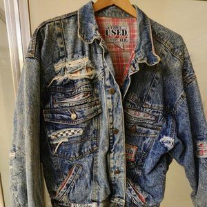 USED by Ellie Vintage Distressed Jean Jacket, Size M